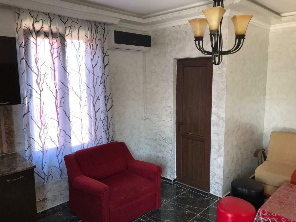 Kobuleti Guest House Chexov 24 Luaran gambar