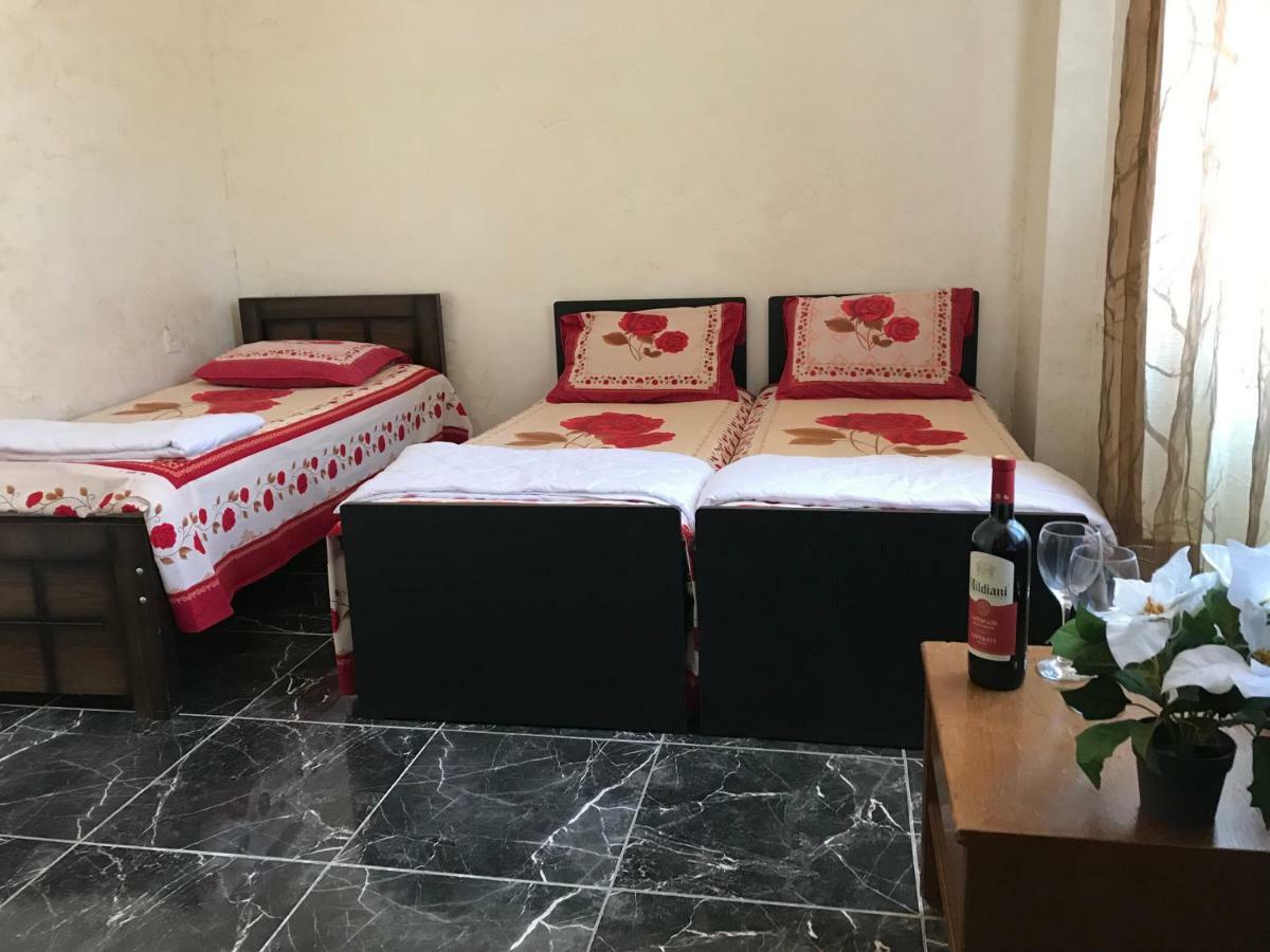 Kobuleti Guest House Chexov 24 Luaran gambar