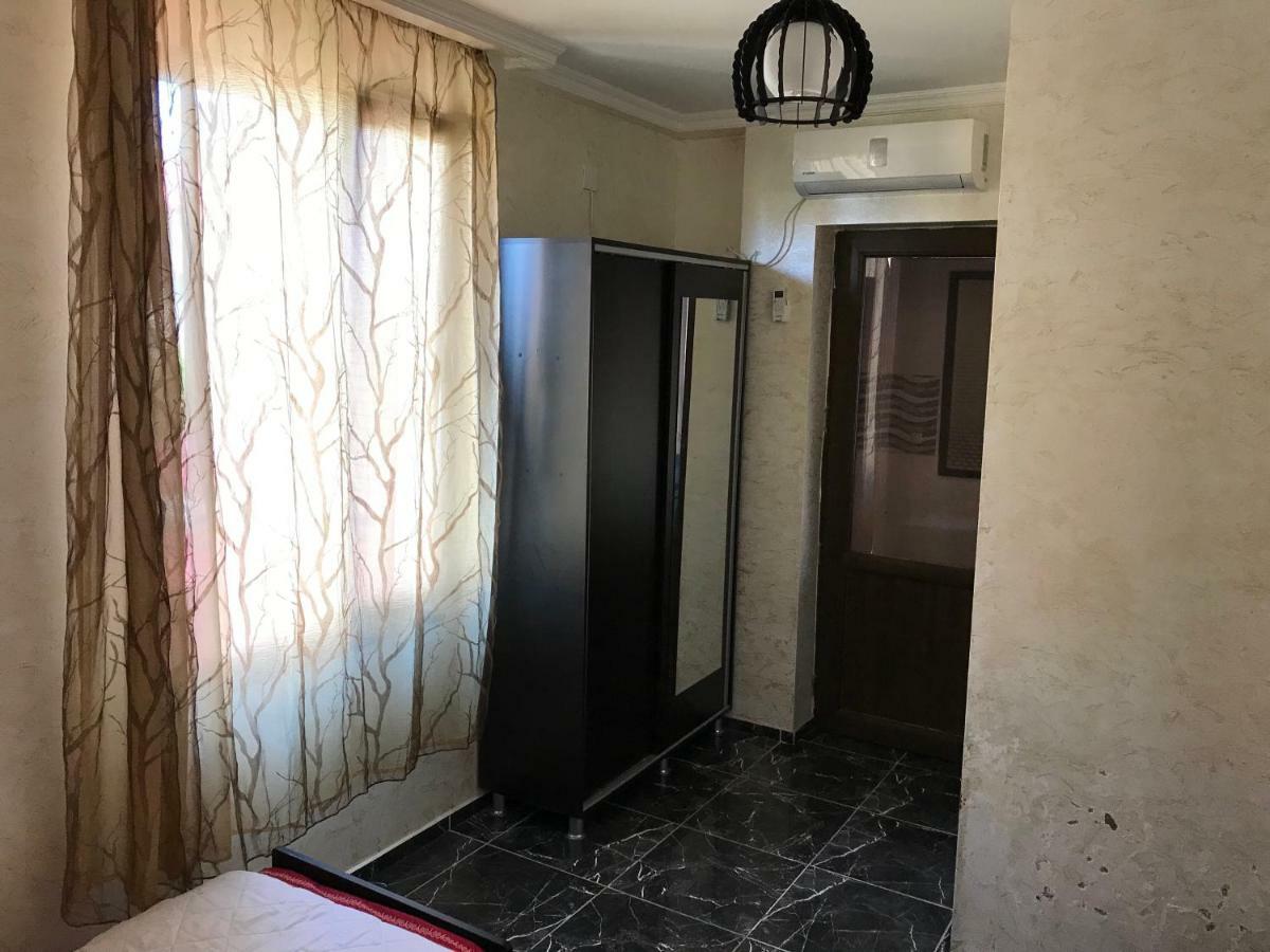 Kobuleti Guest House Chexov 24 Luaran gambar