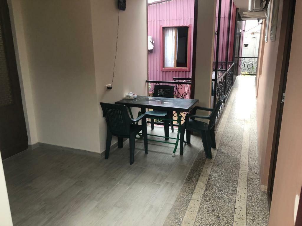 Kobuleti Guest House Chexov 24 Luaran gambar